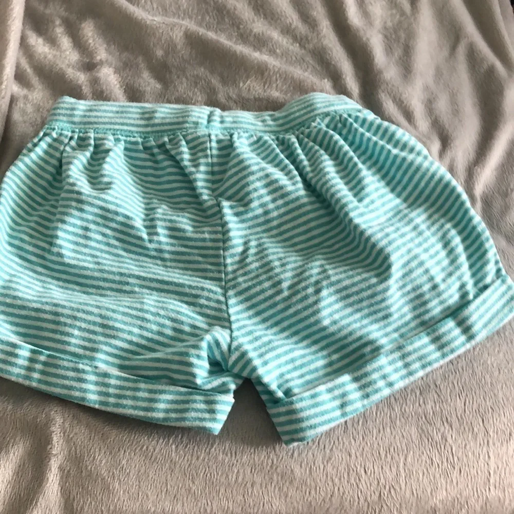 Old Navy teal & white striped Soft shorts in size 4T